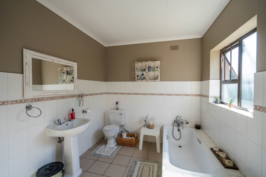 3 Bedroom Property for Sale in Forest Downs Eastern Cape
